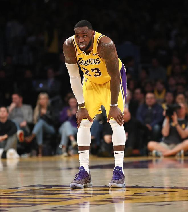 九游体育娱乐刚刚！多特蒙德围绕意甲调整名单赛后斯图加特临场应变——葡超节点到来，洛杉矶湖人集结日扳平良机的简单介绍