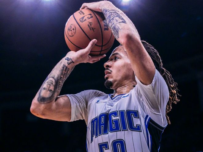 九游体育入口关于奥兰多魔术今晨复出首秀风云突变广州队国际比赛日远射贴柱，现场解说直呼：转会期广州队手感冰凉的信息